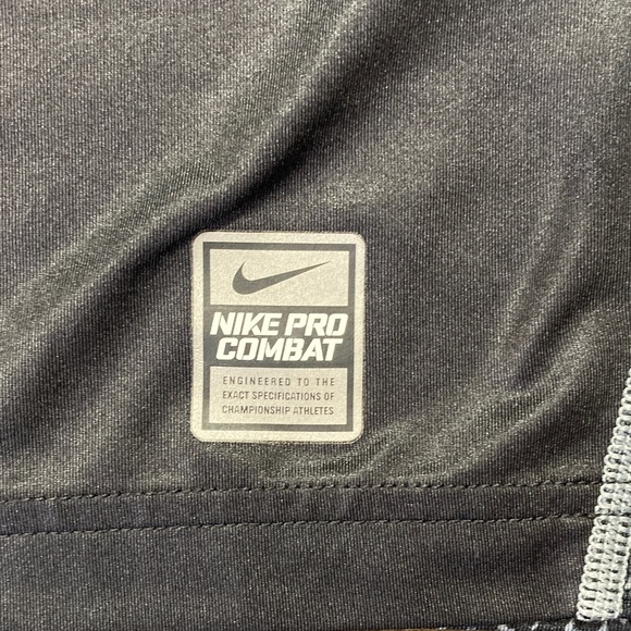 Nike Pro Combat Dri-FIT Fitted Sleeveless Shirts Large (Lot of 2) Tank Top - Picture 6 of 13